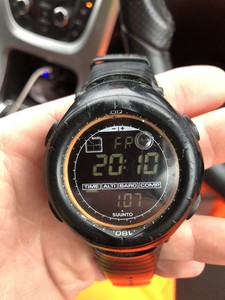 suunto vector black