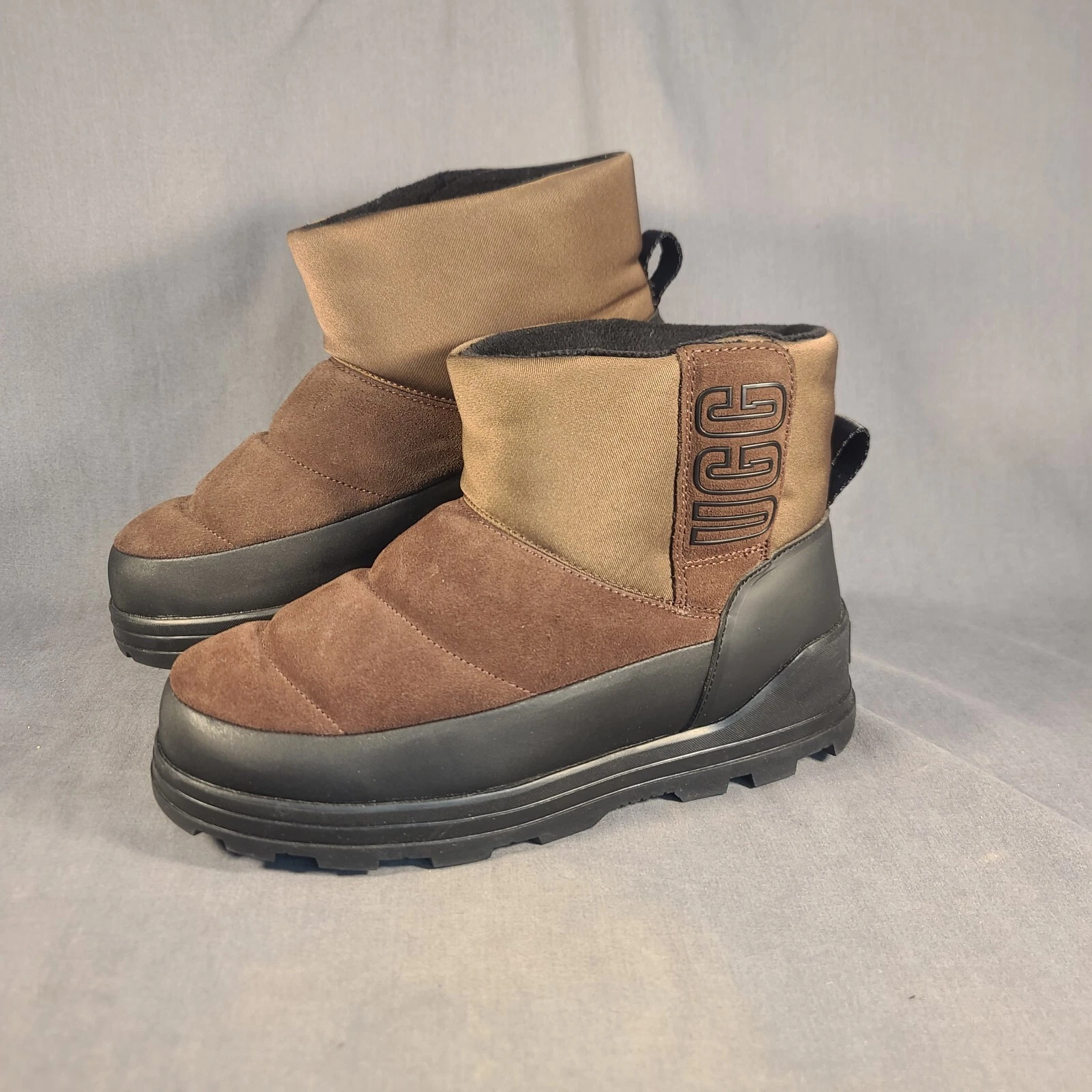 Peluche Ugg Classic Klamath Mini donna taglia 7 lana scamosciata impermeabile cedro bruciato