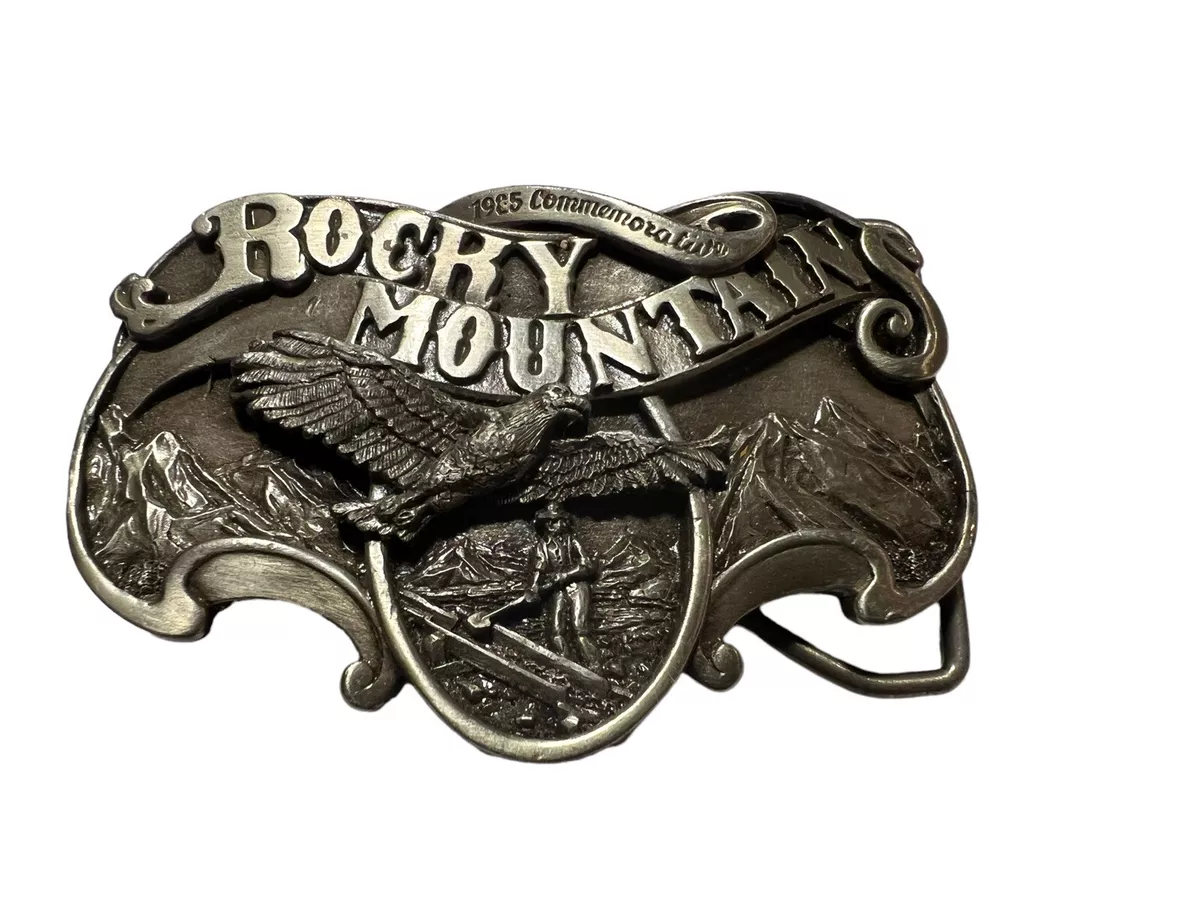 Mountain top belt buckle