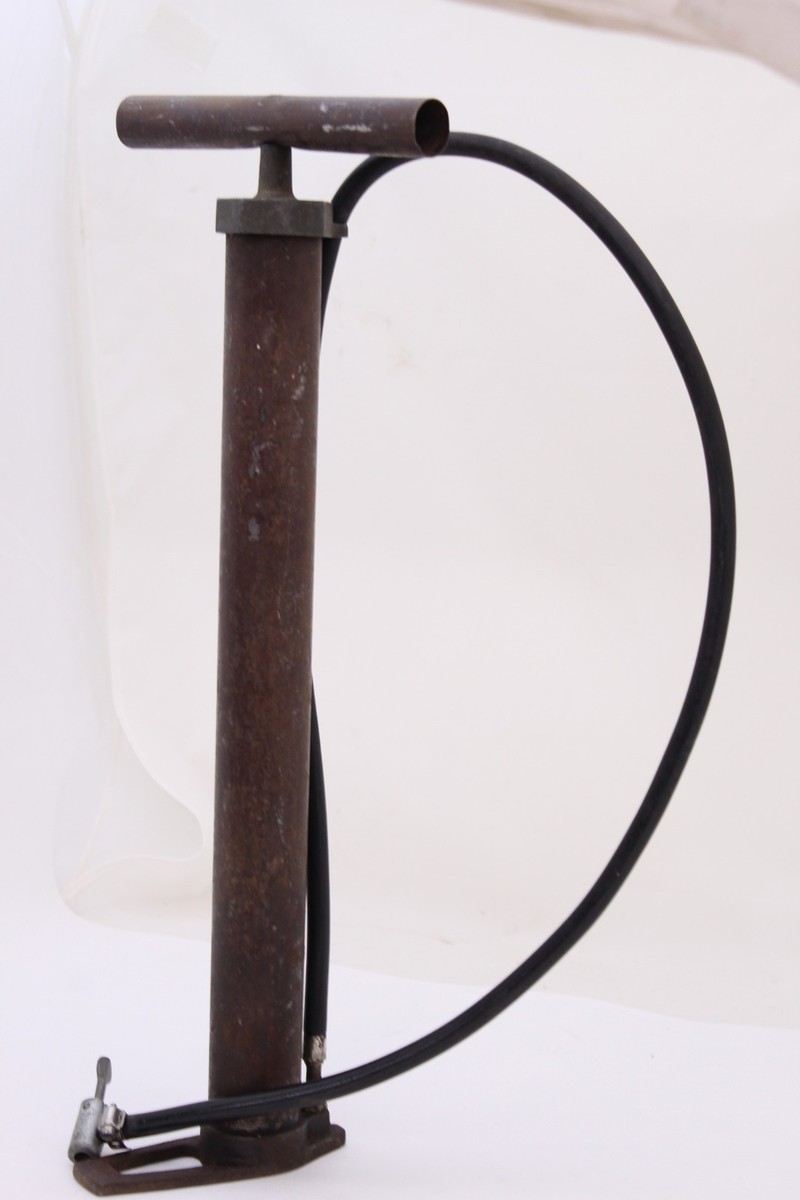 Vintage Metal Bicycle Tire Pump 18