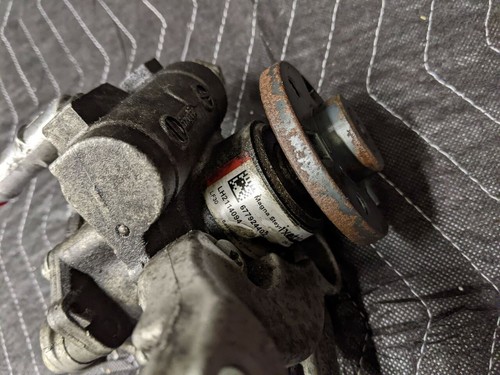 Bomba de dirección asistida BMW E82/E84/E88/E90/E91/E92/E93 32416779244 - Imagen 3 de 5