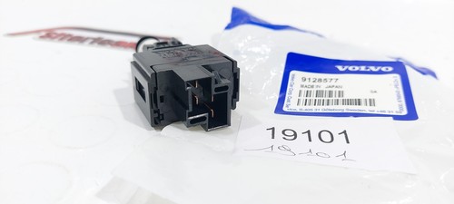 INTERRUTTORE PEDALE LUCE FRENO ORIGINALE ADATTO A VOLVO V40 850 940 CODICE 91285 - Picture 2 of 4