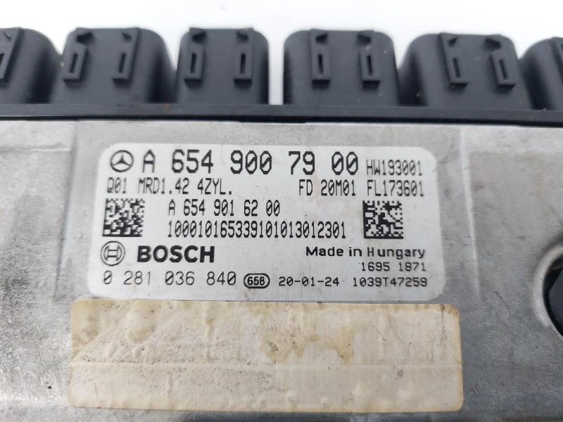 A6549007900 CENTRALINA MOTORE ECU BOSCH MERCEDES-BENZ CLASSE E (W213) 2.0 D 16V - Immagine 3 di 3