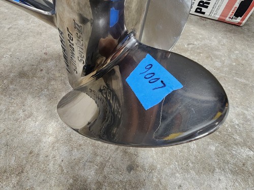 NEW 15 1/4" X 19P YAMAHA SALTWATER SERIES 2 SS PROP, 6CE-45970-10-00, SDS, P9007 - Picture 14 of 15