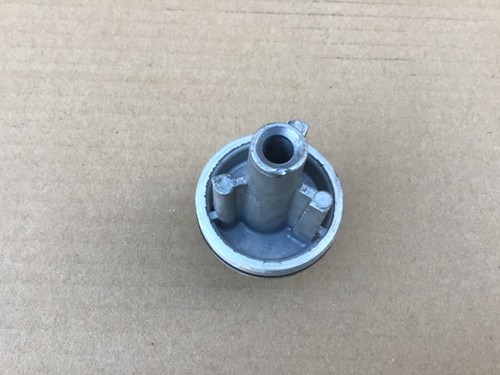 Turbo 400 TH400 Transmission Speedometer Housing 36-39 Tooth - Foto 4 di 5