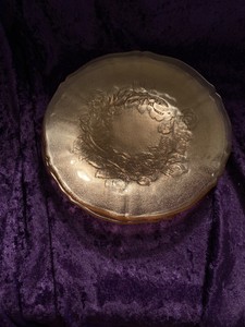 Vintage-Pink-Depression-Glass-Set-of-4-Dessert-Salad-Plates-Flower-Shaped