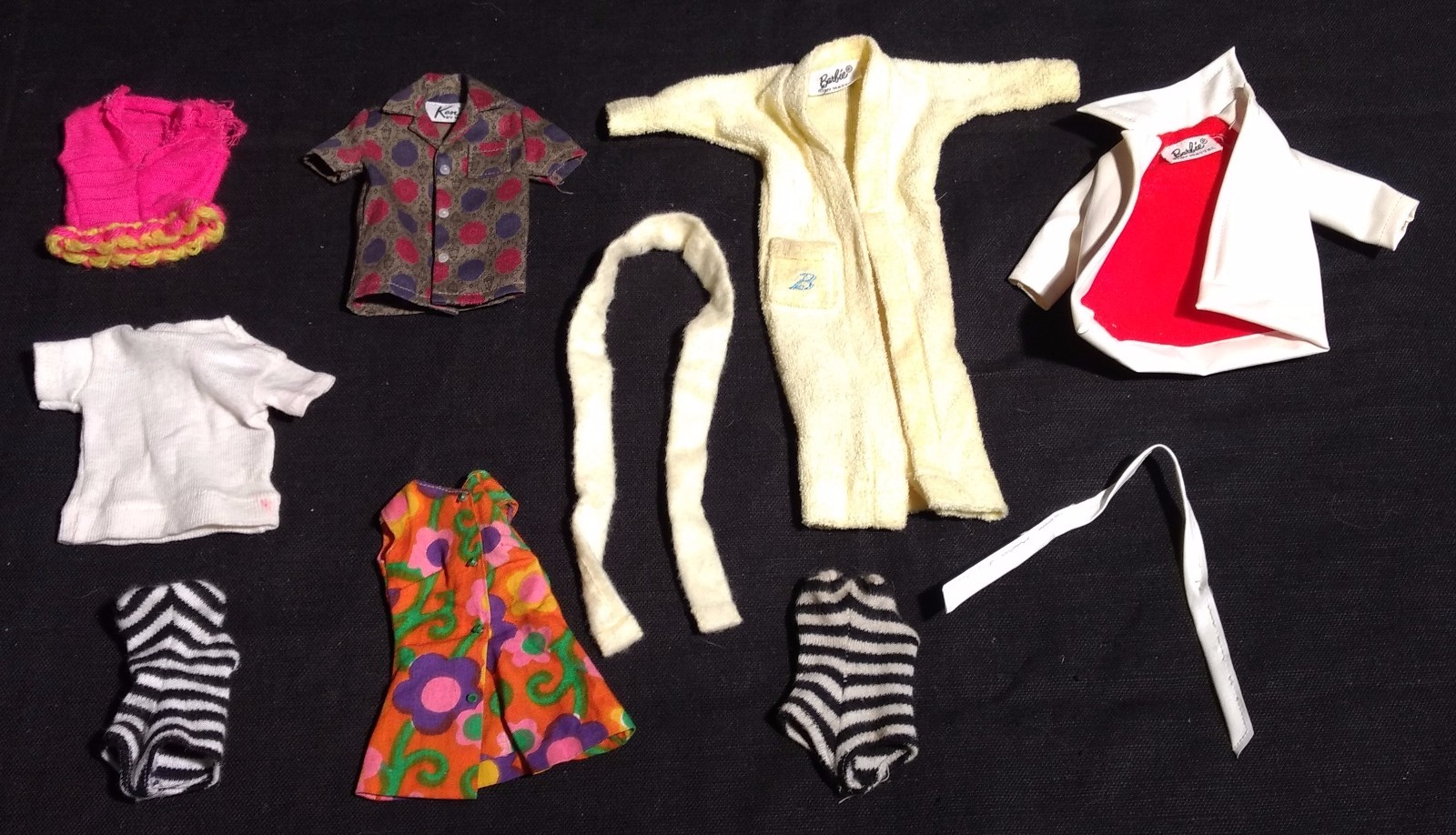 Vintage Barbie & Ken Clothing Lot etc. Vintage Barbie & Ken Clothing Lot etc.