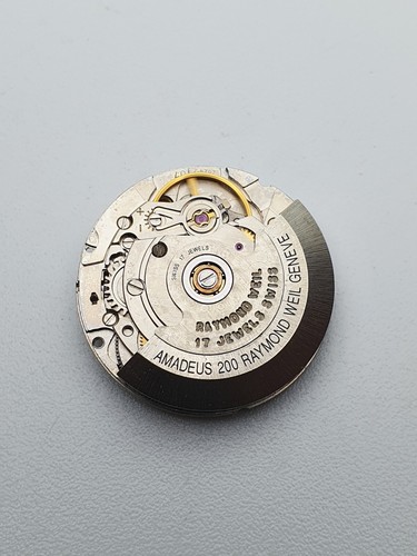 ETA 2824-2 Movement for Raymond Weil Amadeus 200 - Parts