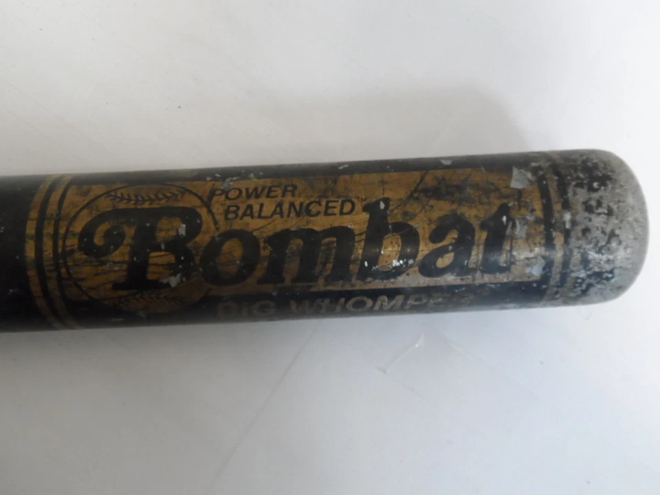 BOMBAT BIG WHOMPER 1000QC POWER BALANCE LITTLE LEAGUE BAT 31" 30OZ (9539-1) - Image 2 of 4