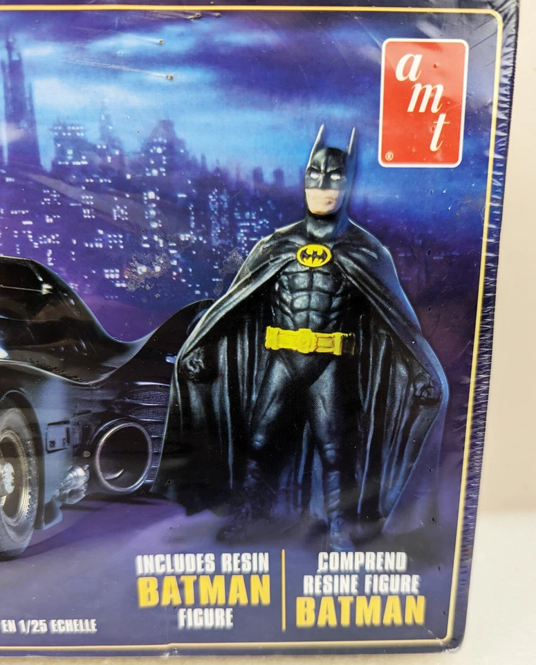 Batman Batmobile Model Kit Set & Resin Batman Figure AMT 1/25 Scale - NEW SEALED - Image 4 of 4