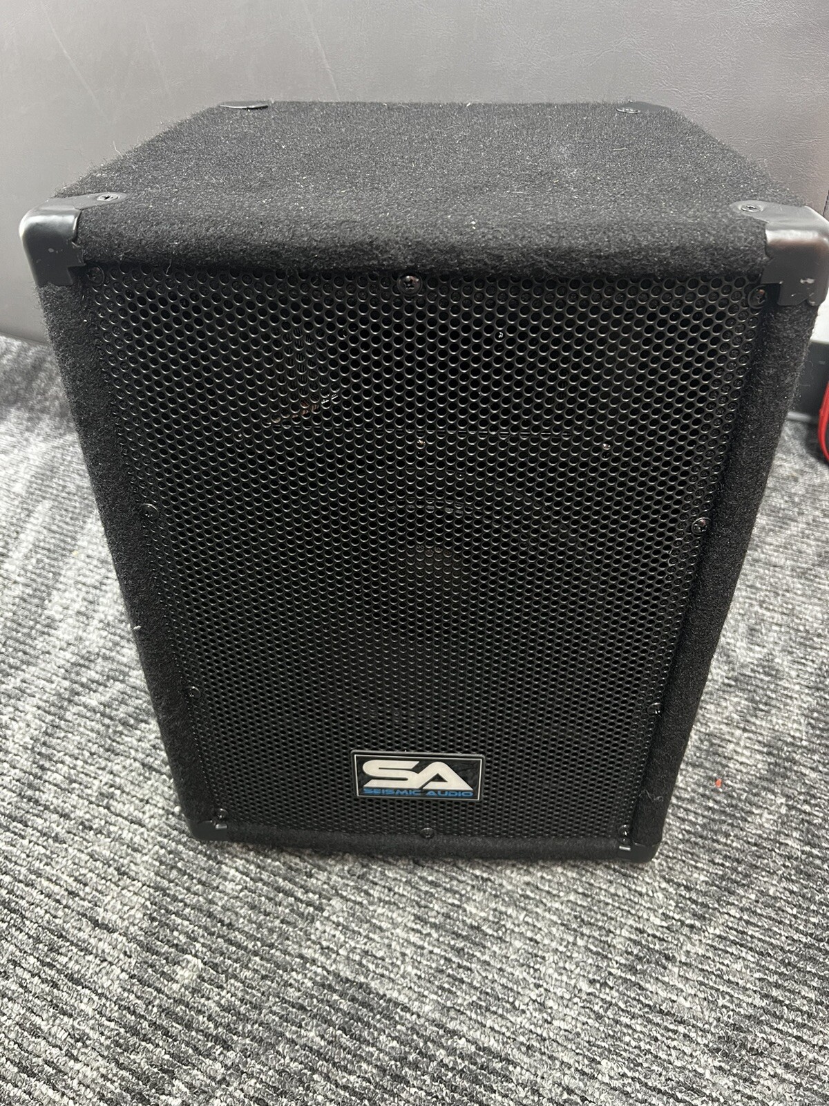 Picture 1 of 5