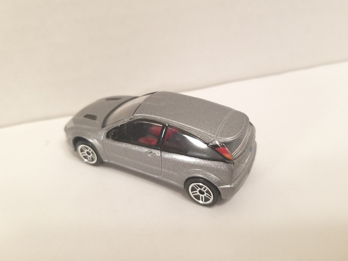 Picture 2 of 8