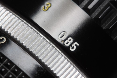 Nikon Nikkor 2/85 AiS Portraitlens - Bild 11 von 11