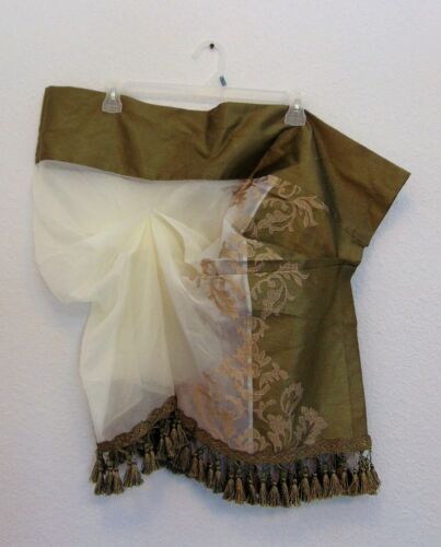 "Ventana CENEFA verde blanco con cuentas y borla 53"" x 21,5" - Imagen 3 de 9