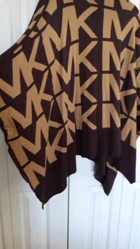 Michael Kors MK Chunky Oversized Poncho Shawl in Dark Brown/Brown SMALL/MEDIUM - Picture 7 of 8