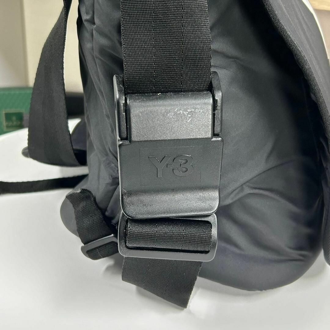 Y-3 Large Capacity Messenger Bag Oversized Logo Black Size Y-3 Large Capacity Messenger Bag Oversized Logo Black Size