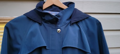 Nautica quality woman's lightweight blue coat, removable hood windbreaker (JP36 - Picture 8 of 14