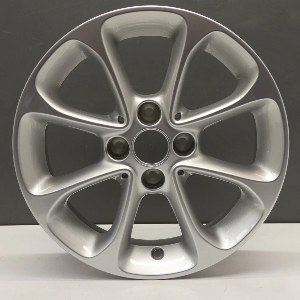 Smart für Zwei Forfour Silber 15 " Alu Felge 5J Vorne A4534013900 Original X1 - Bild 2 von 4