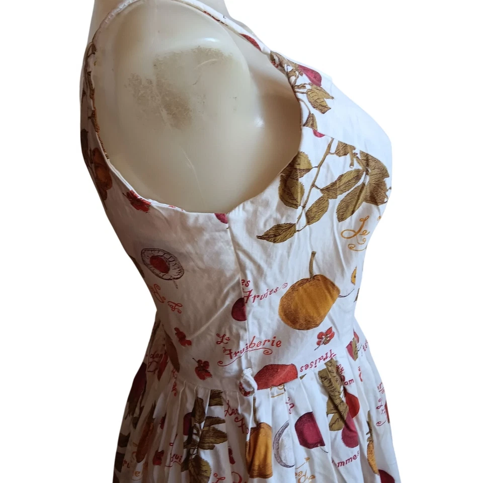 1OF1 sz 6 MCM Vintage 1960's French Fruit Pattern Summer Dress Sleeveless - Image 2 of 4