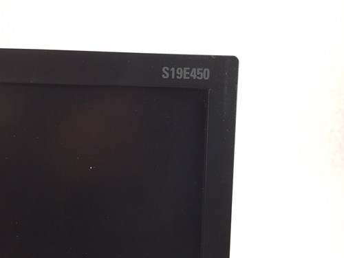 Samsung 19" SE450 Series LED Monitor S19E450BW 1440 x 900 pixels C Grade - Picture 7 of 10