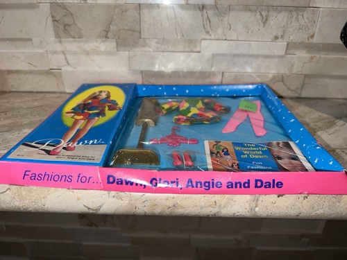 Conjunto de moda vintage Dawn 0616 1969 Topper muñeca zapatos de vestir en caja original - Imagen 9 de 9