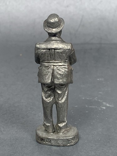 Figura Oliver Hardy Peltre Gallo Daley 1990 Figura Vintage 2.75" - Imagen 9 de 11