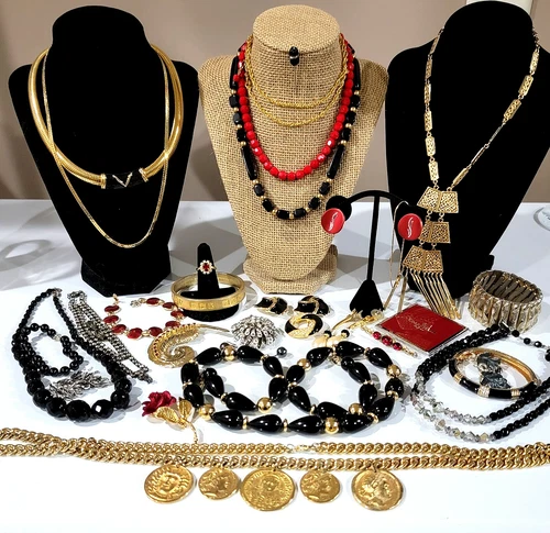 Vtg Gold Anne Klein Monet Trifari Napier Piscitelli Rhinestone Enamel Jewel Lot