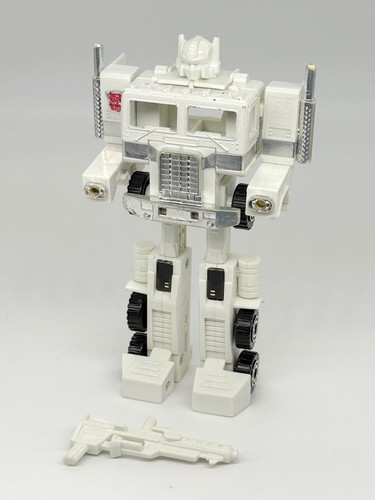 Vintage G1 Transformers ULTRA MAGNUS/KB Toys/UK version - 1986 Hasbro