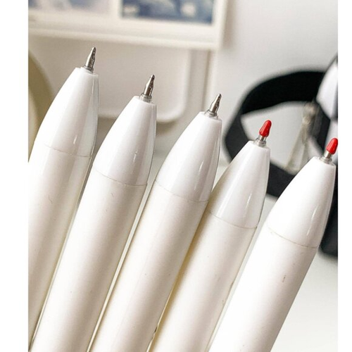 Astronaut Outerspace Graphic Pen Set 6 Gel Pens New USA Seller - Picture 5 of 6