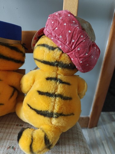 Vintage Garfield Plush Cattygram & Lovesick with Tags Very Good - Picture 4 of 6