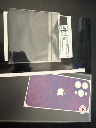 Coque iPhone 16 Pro marque D Warzone - NEUVE - Photo 2 sur 2