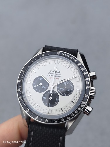 Omega Speedmaster Sapphire Sandwich Panda Mod - Picture 5 of 6
