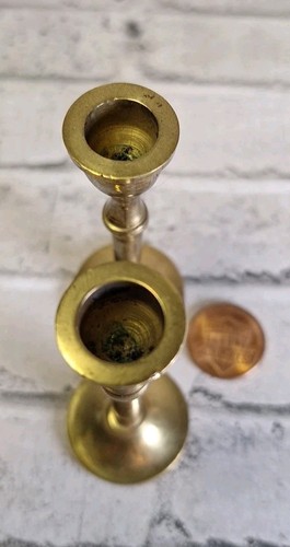 Coppia portacandele in miniatura ottone casa delle bambole conici alti 2,5" - Foto 4 di 5