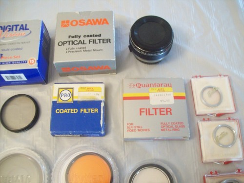 LOT OF 26 VARIOUS LENS FILTERS - DIFFERENT SIZES AND MAKERS - Picture 5 of 8