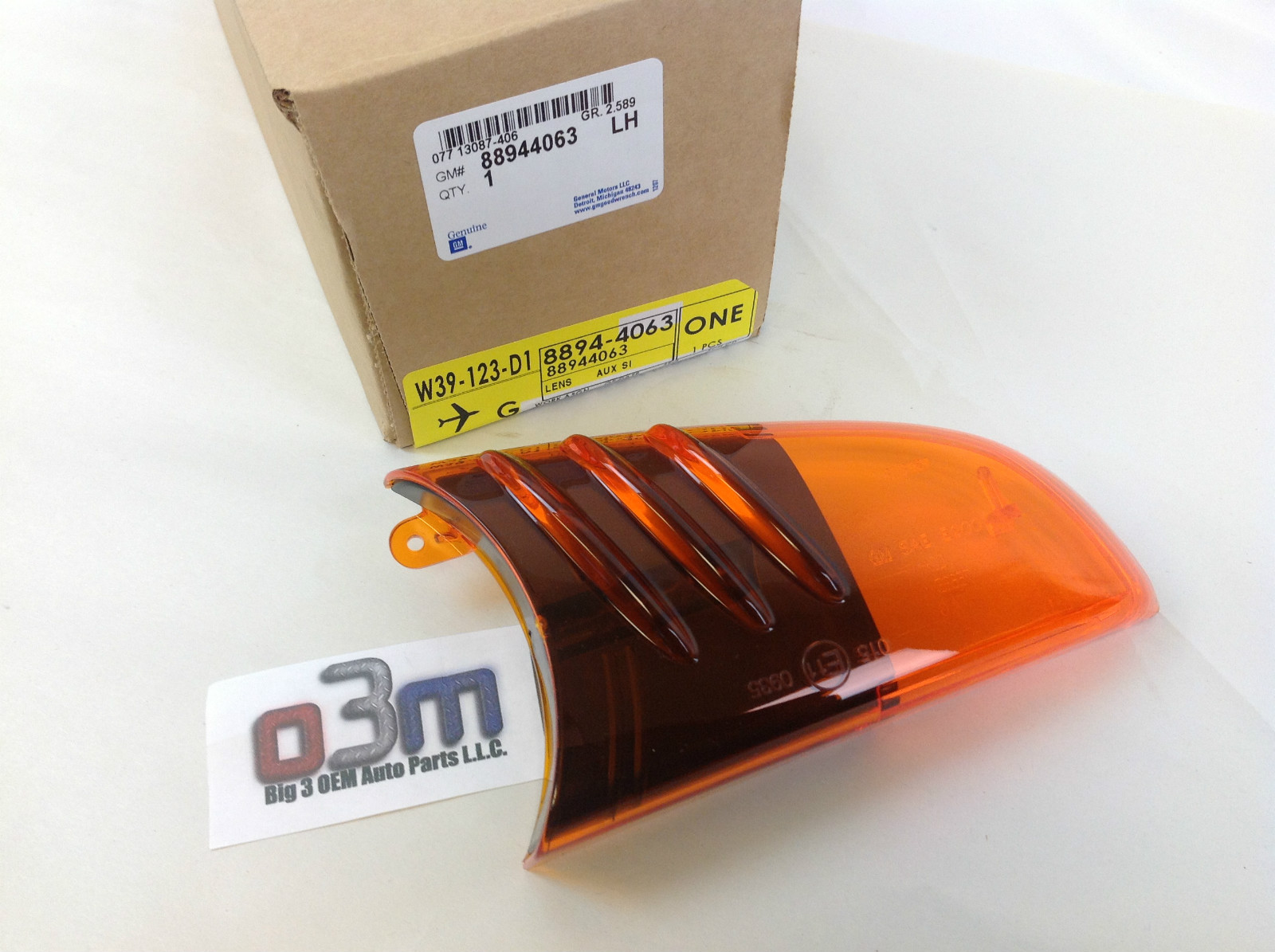 Chevrolet Trailblazer GMC Envoy LH Front Mirror Amber TURN SIGNAL LENS new OEM eBay