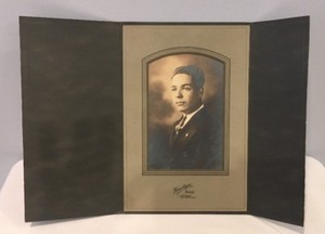 Antique-Photo-In-Cabinet-Card-From-Early-1900-039-s-Rare-Excellent-Condition-10of14