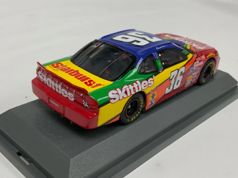 1/43 Revell  Pontiac Grand Prix 1997 Nascar Championship Derrick Cope CS1160 - Image 2 of 4