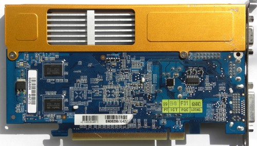CARTE VIDEO GIGABYTE NVIDIA 7300GS (GV-NX73G128D-RH) - Imagen 3 de 3