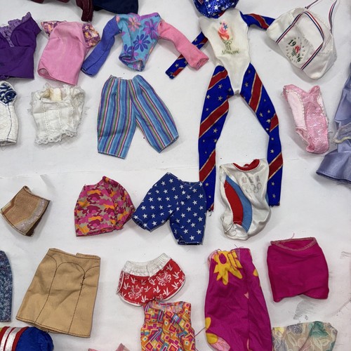 Barbie Lot Of 50 Pcs Of Clothes All Pink /Purple Tag Good Condition 80s 90s CL3 - Picture 8 of 14