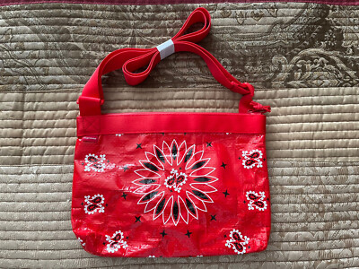 SUPREME BANDANA TARP SIDE BAG RED OS SS21 WEEK 8, AUTHENTIC BRAND