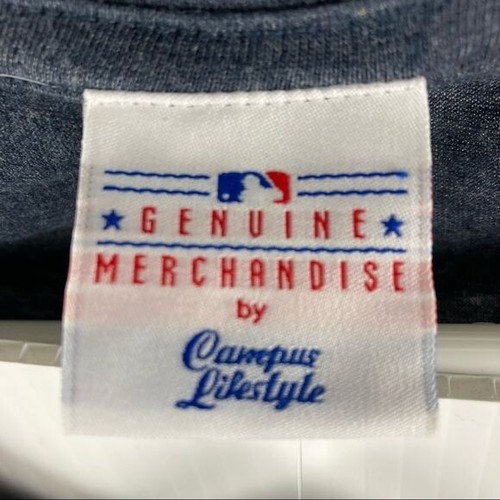 NY Yankees 2017 Postseason Genuine Merchandise Grey Girls Tee Size Medium NWT - Picture 4 of 6