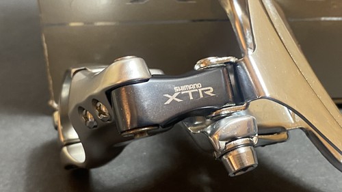 Vintage SHIMANO XTR FD-M901 Front Derailleur Clamp-On 28.6 Top Pull NOS Japan - Picture 5 of 9
