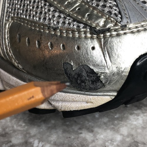Nike Livestrong Damengröße 7,5 Laufschuhe silbergelb Lance Armstrong 2008 - Bild 10 von 10
