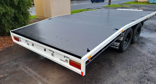 5m x 2.49m 4T Rated Flat Top / Car Trailer / Car Carrier with Beaver Tail - NEW - Picture 2 of 4
