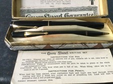 Vintage Conway Stewart 759 Fountain Pen & Nippy Propelling Pencil.Boxed