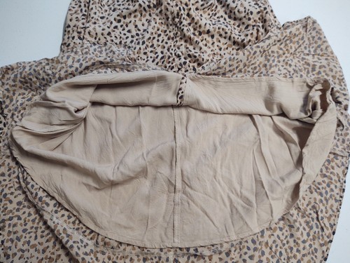 Falda pequeña para mujer Abercrombie & Fitch con estampado de guepardo forrado alto-bajo - Imagen 8 de 12