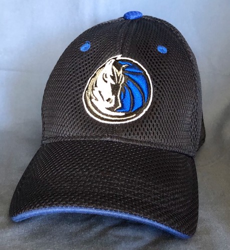 Dallas Mavericks Youth Size Sports Hat Cap Top Of The World - Picture 1 of 6