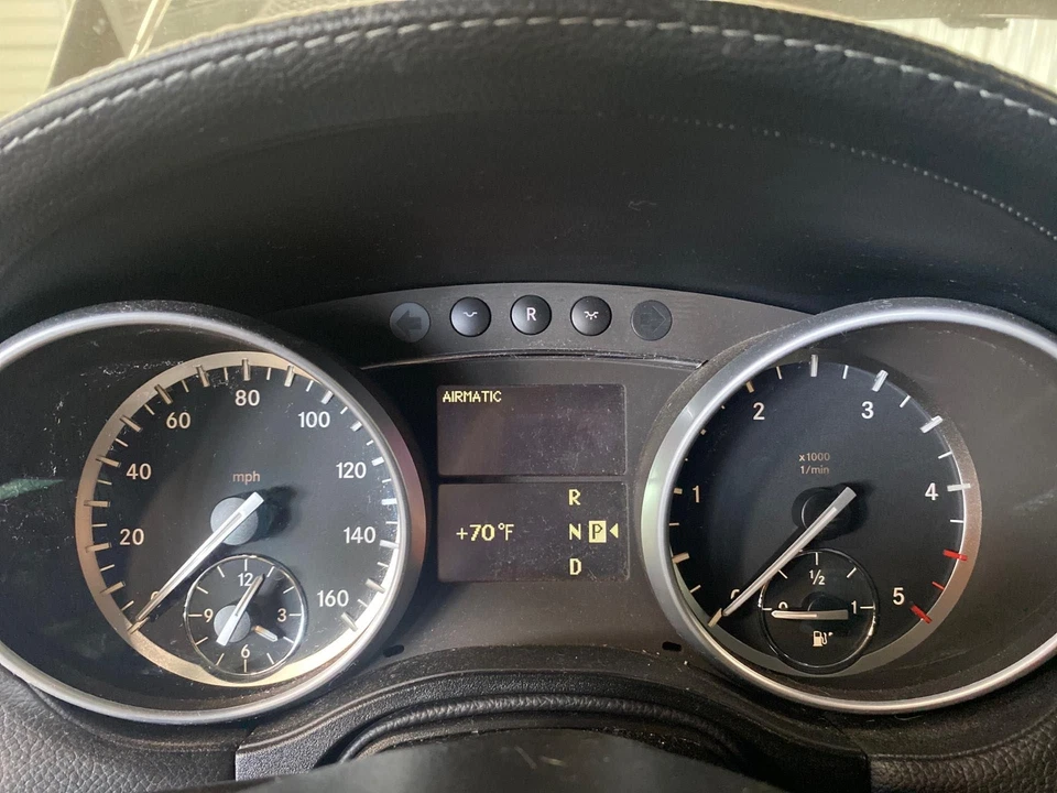 Medidor de velocímetro usado se adapta a: Mercedes-benz Mercedes clase gl 164 tipo GL350 2010 Foto 4 de 4