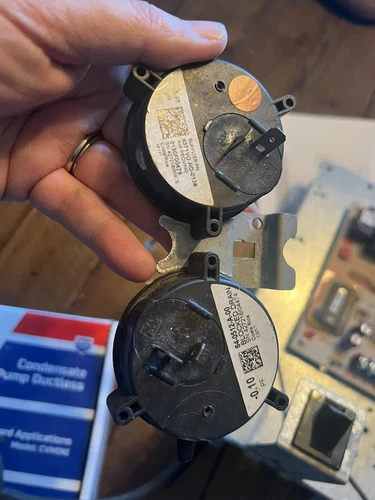 OEM Furnace Air Pressure Switch Fits 9371VO-HD-0139 64-0512-A-00 -0.10 -1.20