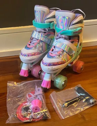 SULIFEEL Rainbow Unicorn 4 Size Adjustable Light up Roller Skates for Girls Boys